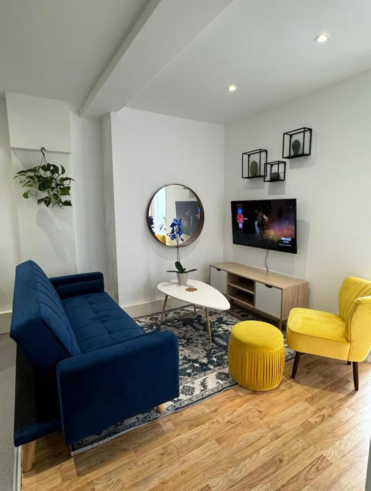 Cosy 2br Flat Excellent Location